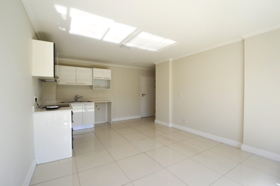 2 Bedroom Property for Sale in Zonnebloem Western Cape